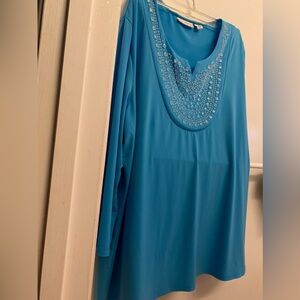 LADIES SOFT DECORATED TOP